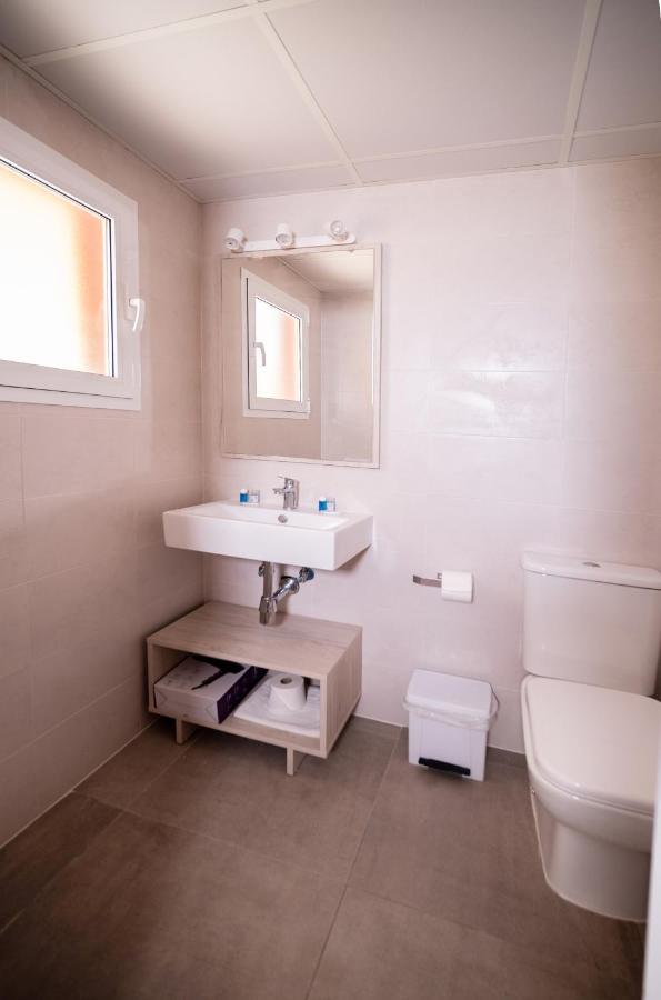 Sant Joan Apartaments - Adults Only Cala'N Blanes  Ngoại thất bức ảnh