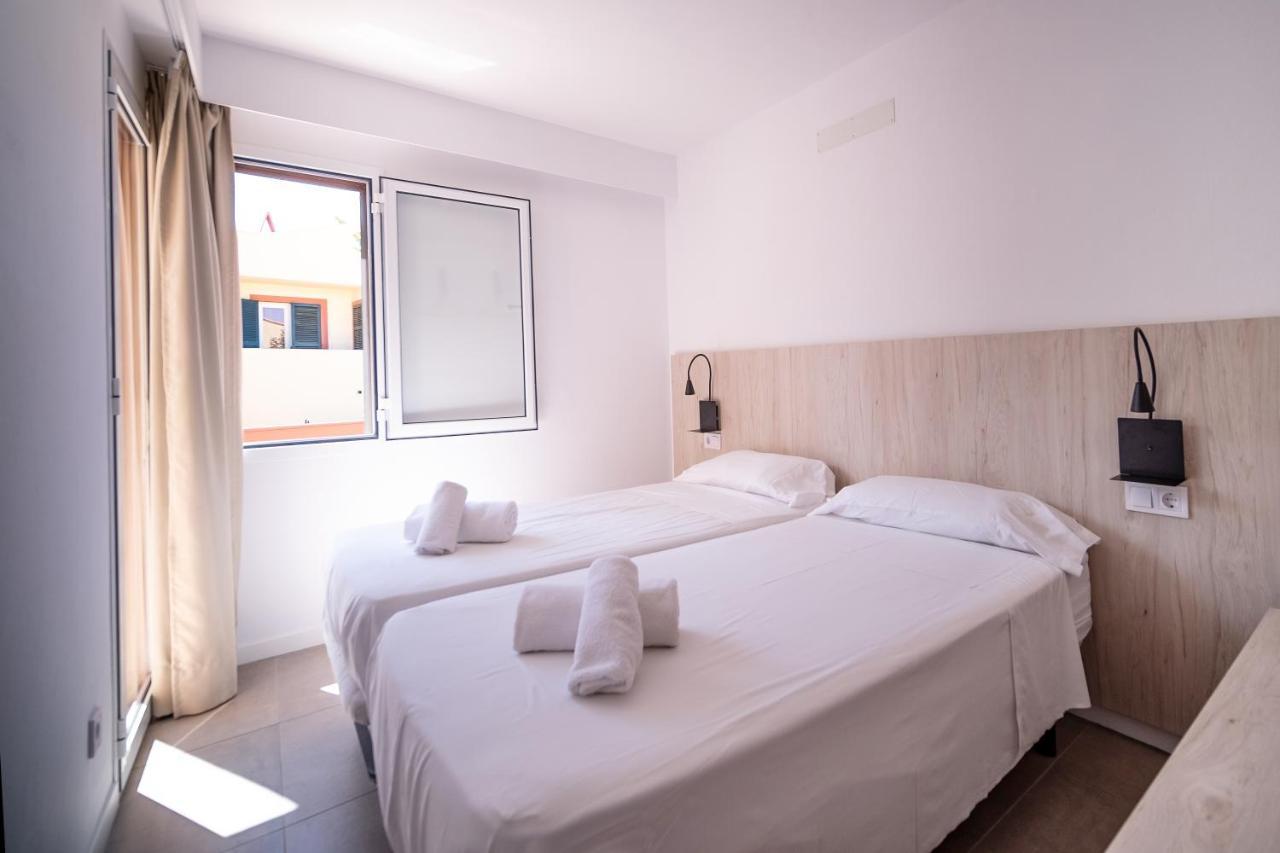 Sant Joan Apartaments - Adults Only Cala'N Blanes  Ngoại thất bức ảnh